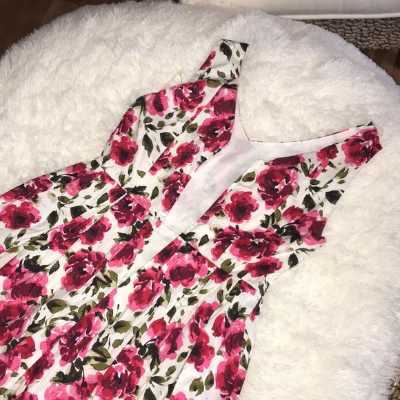 Windsor Floral Dress - Picture 6 of 7